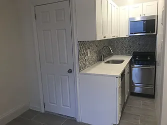 Rented by Salon Realty Corp