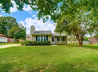 5996 Tall Tree Ln, Harrisburg, NC 28075