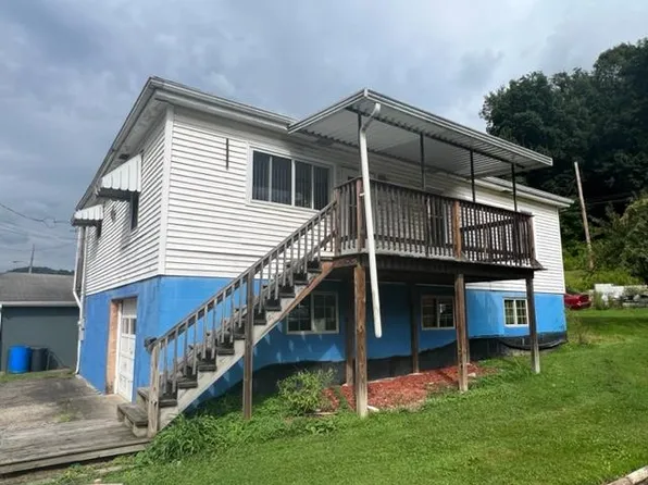 283 S Carol Ln, New Martinsville, WV 26155