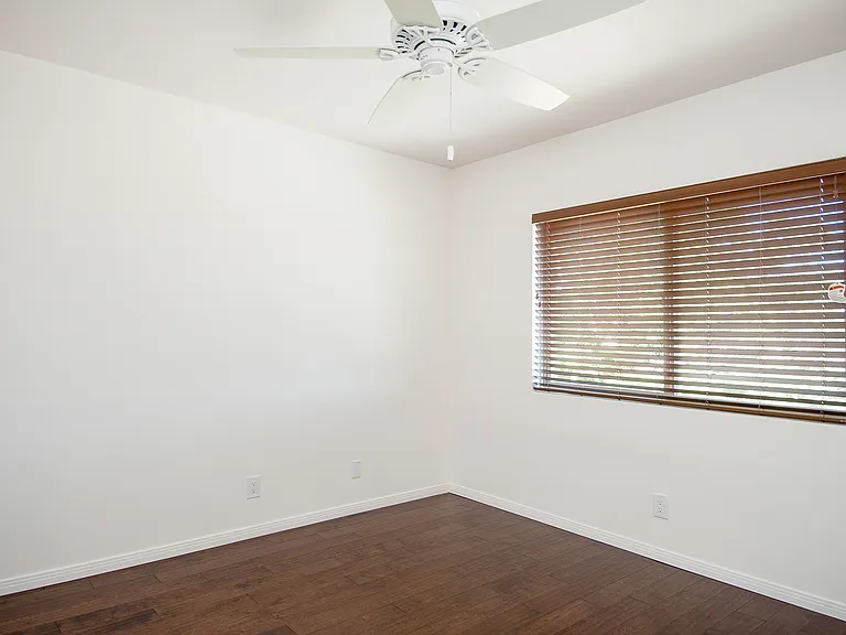 1044 Sapphire St #5 — Photo 6