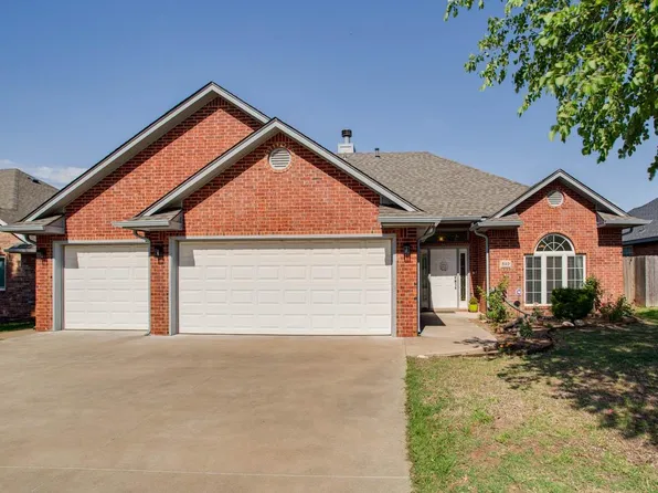 802 Bear Run, Enid, OK 73703