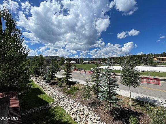 3rd image of 701 Trailhead Circle #723