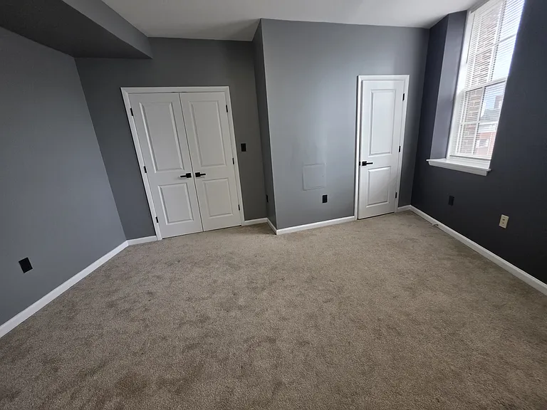 526 Saint Paul Pl #3 — Photo 7