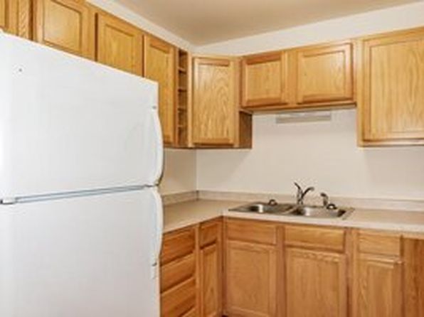 233 N College St #17383404