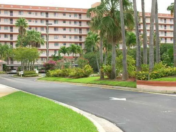 7380 S Oriole Blvd APT 302, Delray Beach, FL 33446