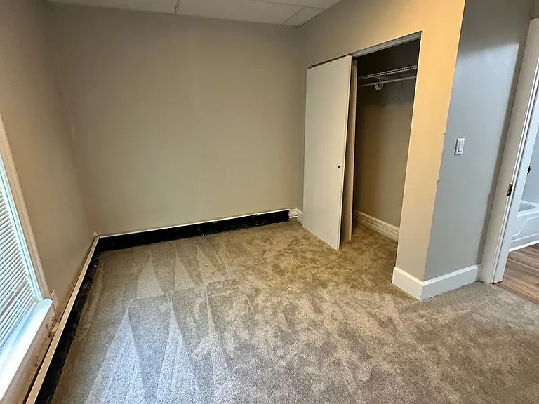 121 Washington St — Photo 11