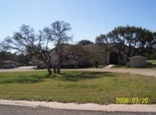 217 Circle Oak Dr, Burnet, TX 78611