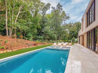 232 Kings Point Rd, East Hampton, NY 11937