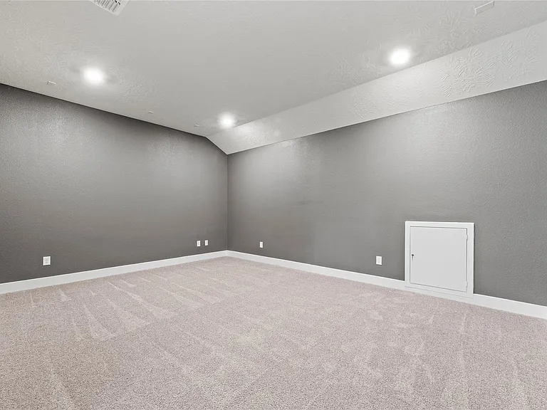 1707 McCrae Hill Ct — Photo 21