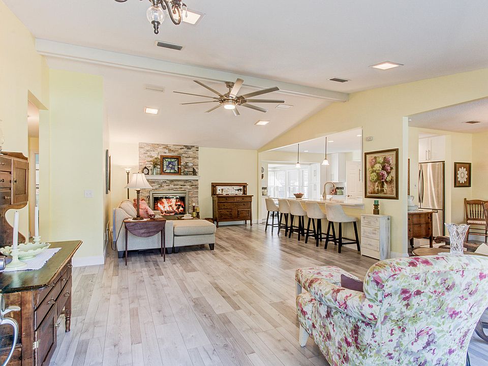 1st image of 9728 VICEROY Drive E