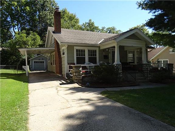 2nd image of 8831 Virginia Ln