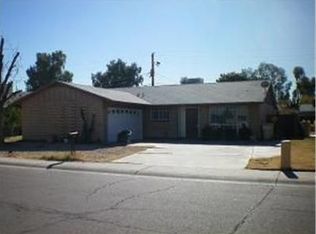 6415 W Lawrence Rd, Glendale, AZ 85301