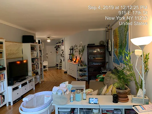 Sold by Douglas Elliman | media 10