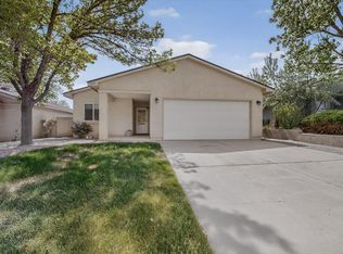 3157 Chama Meadows Dr NE, Rio Rancho, NM 87144