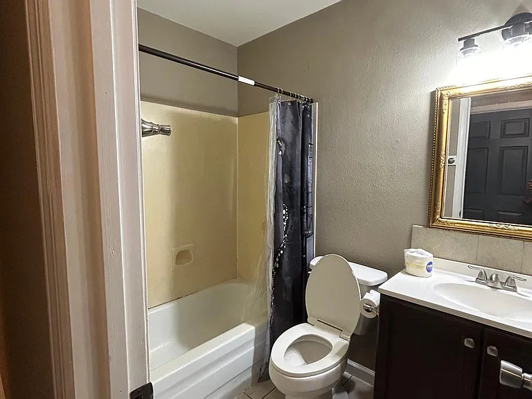 13931 Azalea Park Ave — Photo 7