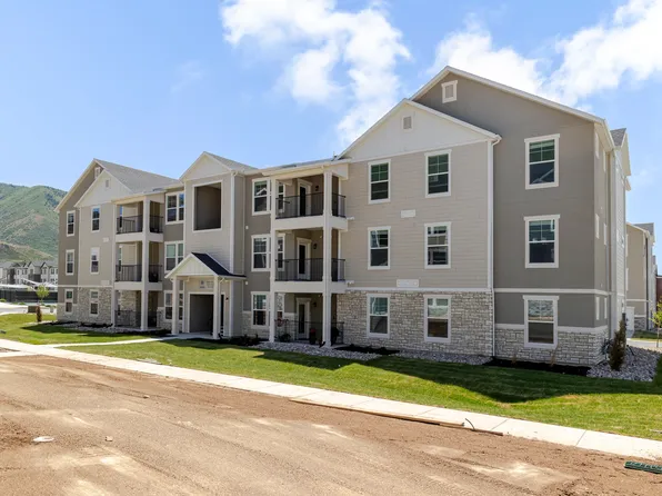 4661 S Poplar Way #R303, Mapleton, UT 84664