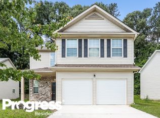 6109 Hemperly Rd, Atlanta, GA 30349