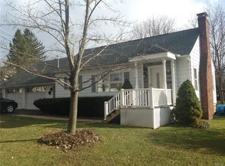18 Adams Ave, Auburn, NY 13021