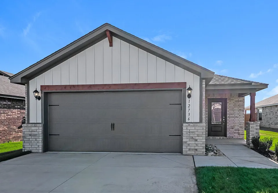 12736 Carrara Ln