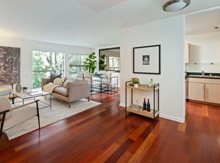 330 S Barrington Ave APT 307, Los Angeles, CA 90049