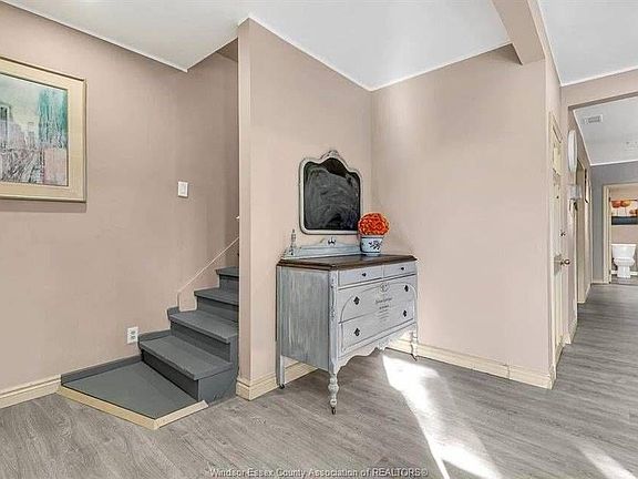 3rd image of 174 Janette Ave #2