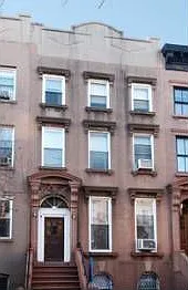 Building Photo 4