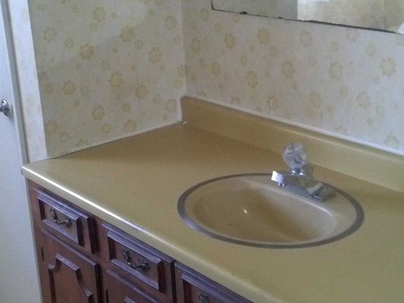 5th image of 239 Wilder Dr