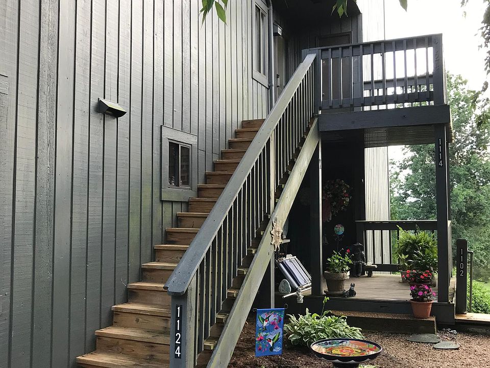 3rd floor end condo