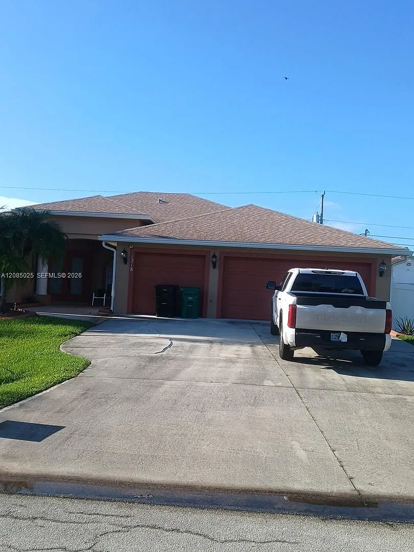 Port St Lucie Section 17 — Photo 1