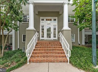4179 S Four Mile Run Dr UNIT 203, Arlington, VA 22204