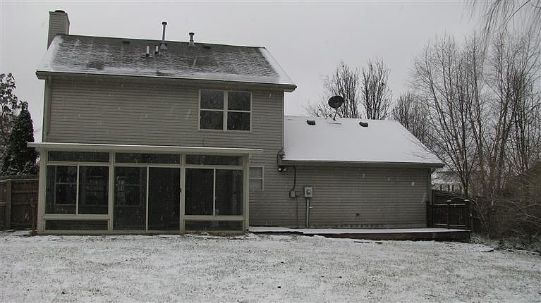 2nd image of 106 Melville Pl