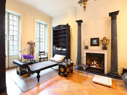 Sold by Sotheby's International Realty | media 68