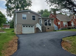 1709 Siam Rd, Elizabethton, TN 37643