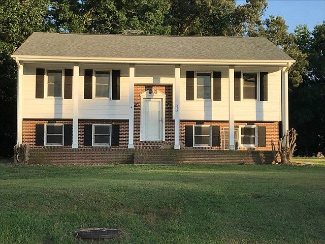 1st image of 323 Allen Ct