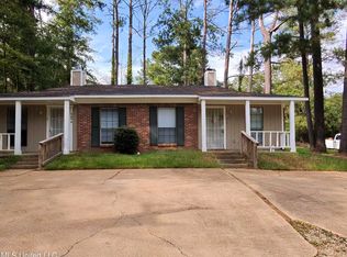 2104 Cooperwell Dr, Jackson, MS 39204