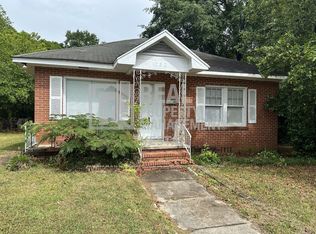 1082 Lamont St, Macon, GA 31204