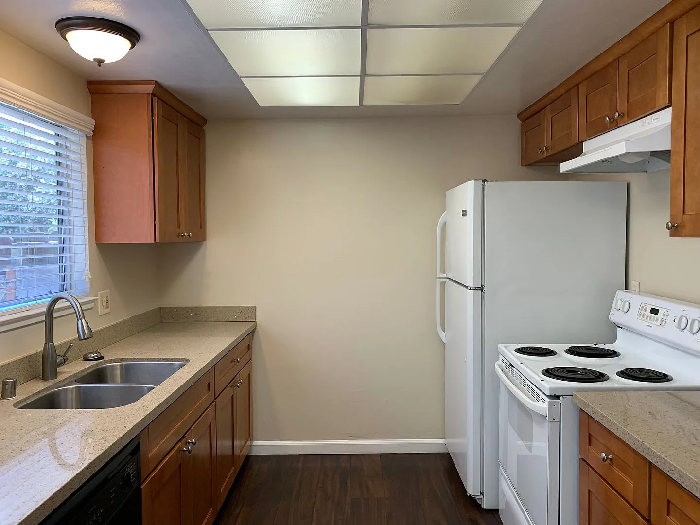 Charming Single Story, 3 bed, 2 bath apartment in West San Jose — Photo 2