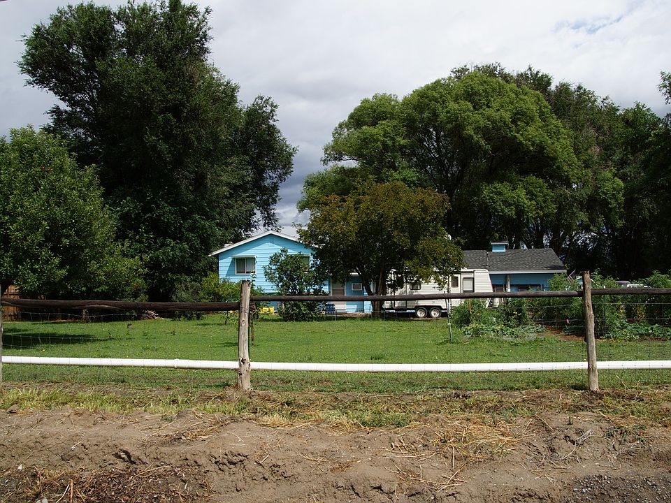 Front - orchard, garden