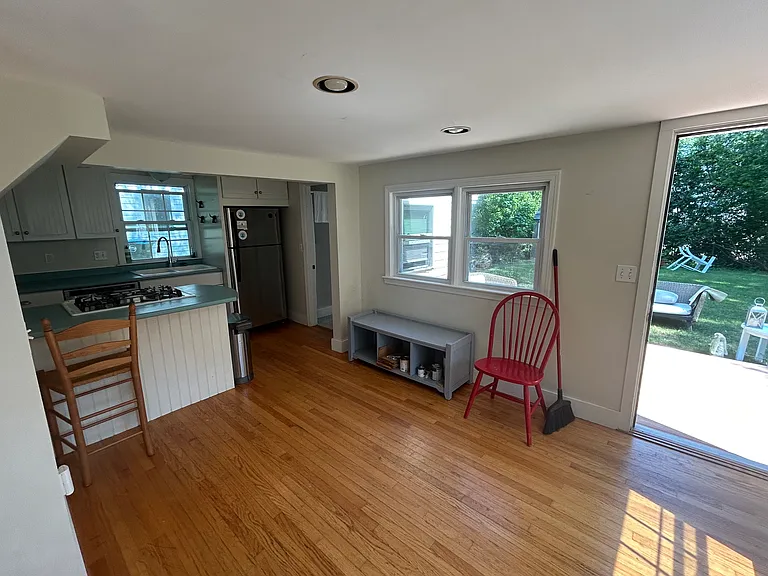 57 Underwood Rd — Photo 13