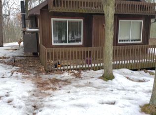 9245 N Cornwell Ave, Harrison, MI 48625