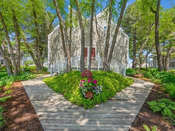 410 Oselka Dr Suite 223, New Buffalo, MI 49117