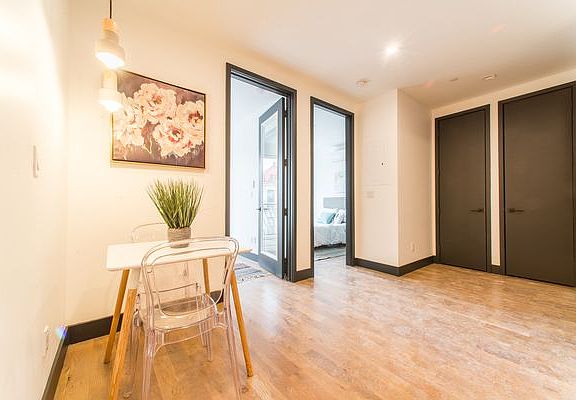 3rd image of 834 Lexington Ave #106