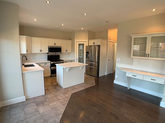 5th image of 129 Crown Creek Ln