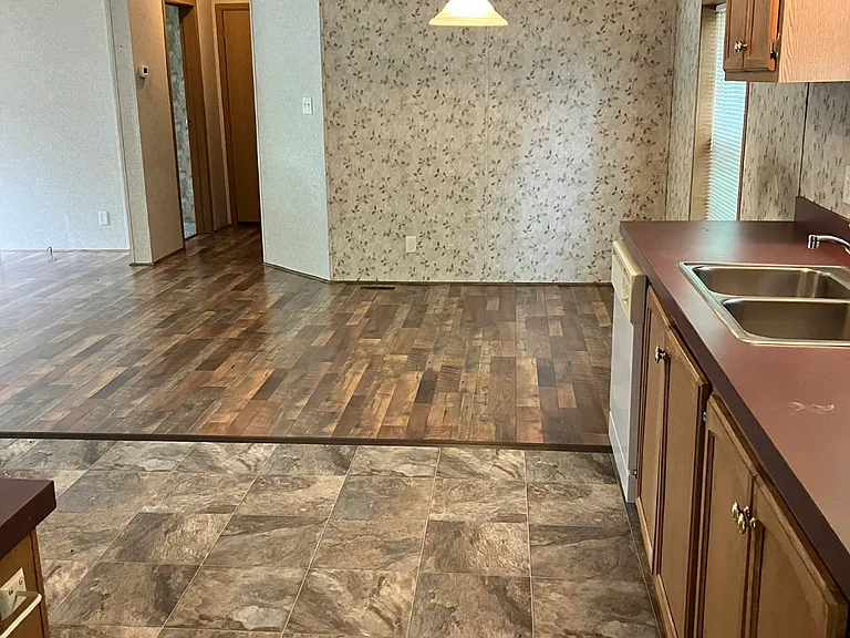 204 W Milton Rd #19 — Photo 8