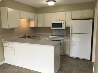 12427 Drake St NW, Coon Rapids, MN 55448