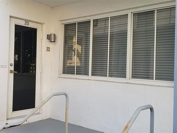 4th image of 557 Michigan Ave APT 213
