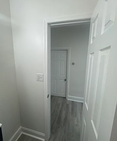 305 N Franklin St — Photo 9