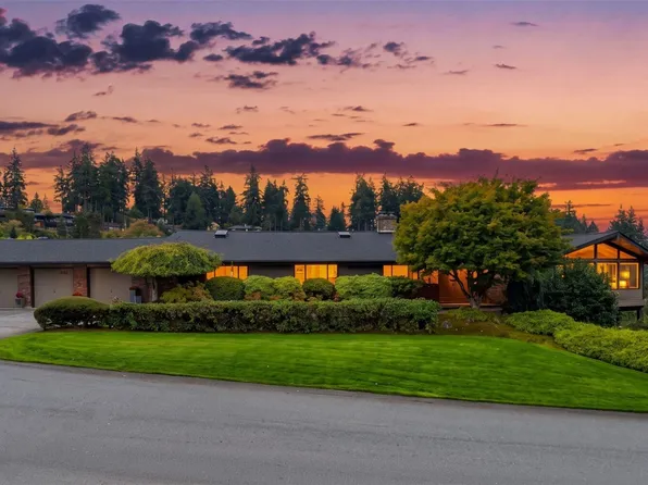 9355 NE 30th Street, Clyde Hill, WA 98004