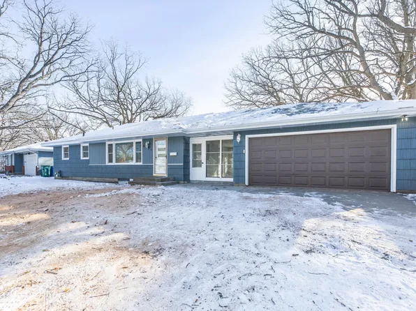 6271 Comet Ln NE, Fridley, MN 55432