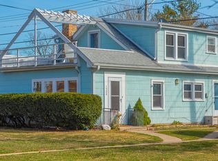 1524 Main St, Evanston, IL 60202